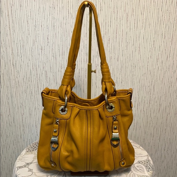 B Makowsky Durango Leather Hobo Shoulder Handbag Cheetah Print Mustard Tan Bag - Picture 1 of 16